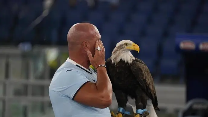 Juan Bernabé torna a far parlare di sé: le sue affermazioni e il legame con la Lazio