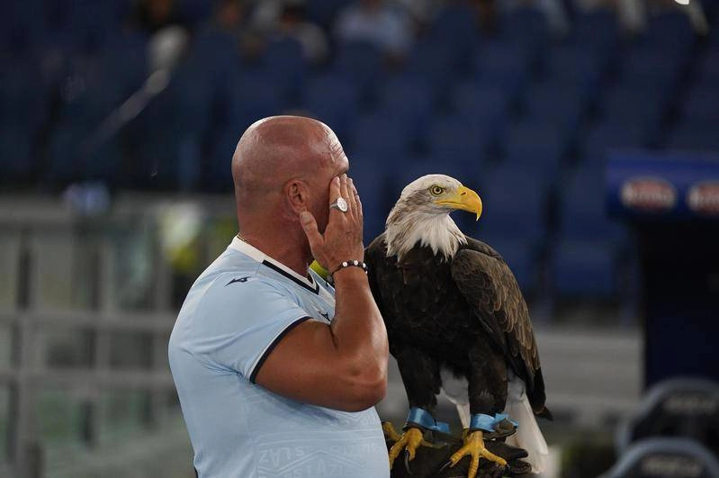 Juan Bernabé torna a far parlare di sé: le sue affermazioni e il legame con la Lazio