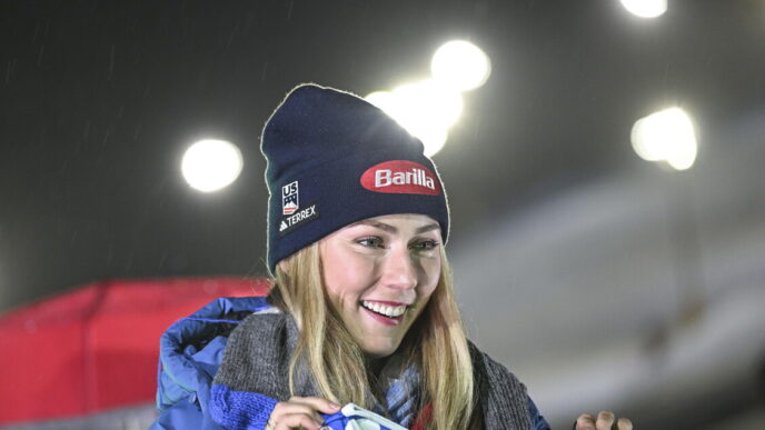 Mikaela Shiffrin e la paura: dalla vittoria alle rinunce ai Mondiali di sci di Saalbach