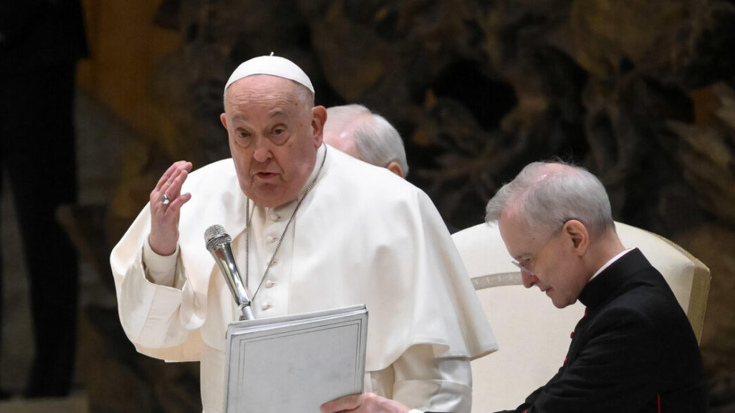 Napoli si prepara a un incontro speciale con Papa Francesco: il sindaco Manfredi e l'assessore Armato in udienza