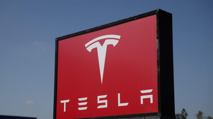 Tesla avvia la produzione di Megapack a Shanghai, un passo significativo per l'energia sostenibile