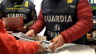 Vigilanza della Guardia di Finanza in Umbria: Sanzioni ai Distributori di Carburante Sono in Aumento